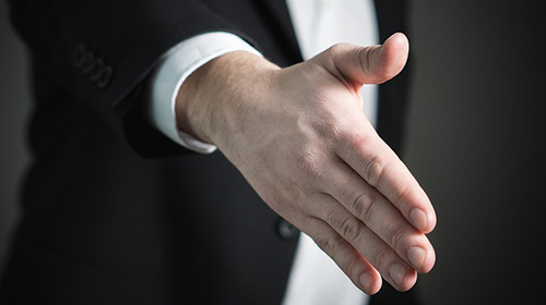 พนักงานต้อนรับมืออาชีพ: พนักงานต้อนรับมืออาชีพ: